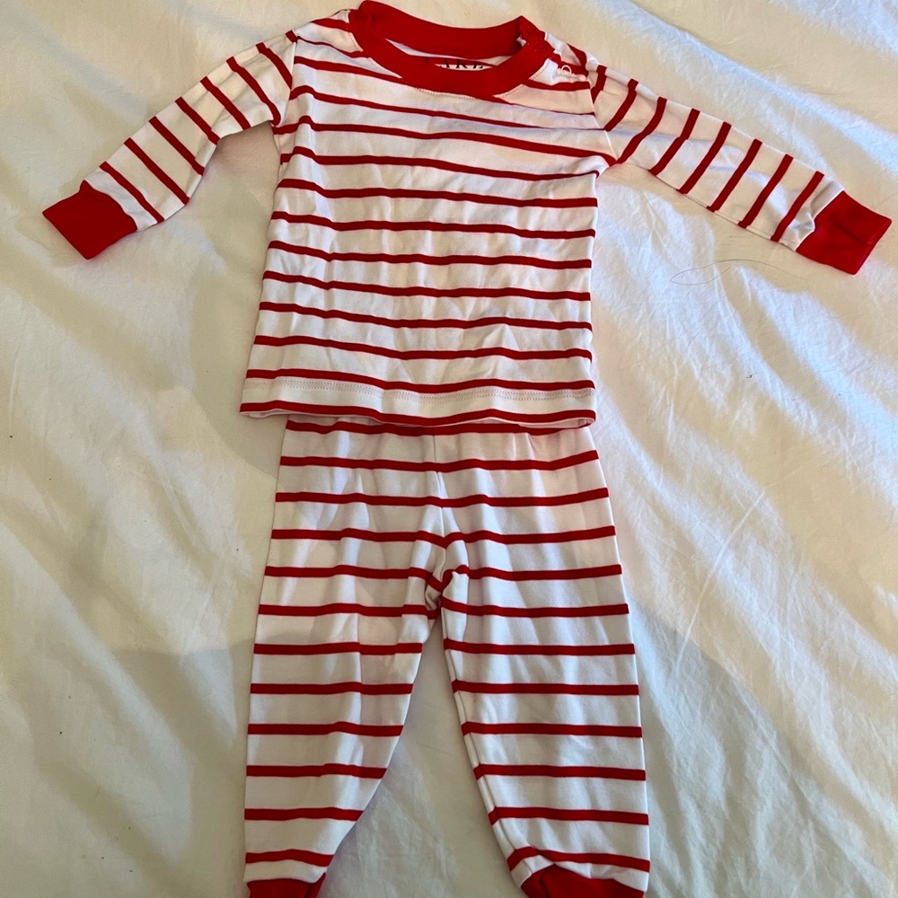 Toddler lake long sleeve red and white pajamas